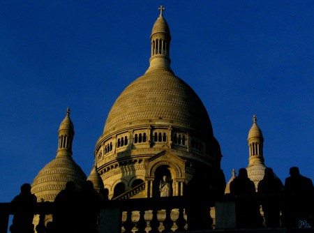 Du monde au balcon